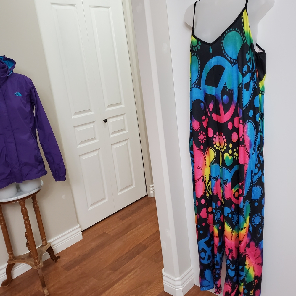 SHEIN 2X Peace Sign Jumpsuit 2XL
